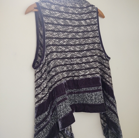 Colorful🎨Buttons Artsy Velvet-Sweater Vest~ by Anis A Size: S - Picture 6 of 8